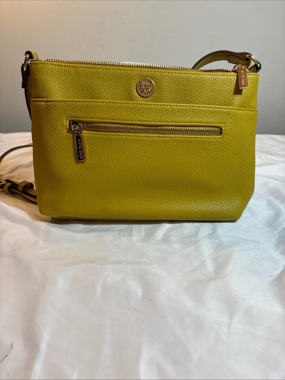 stylish yellow